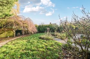 Photo 24- click for photo gallery